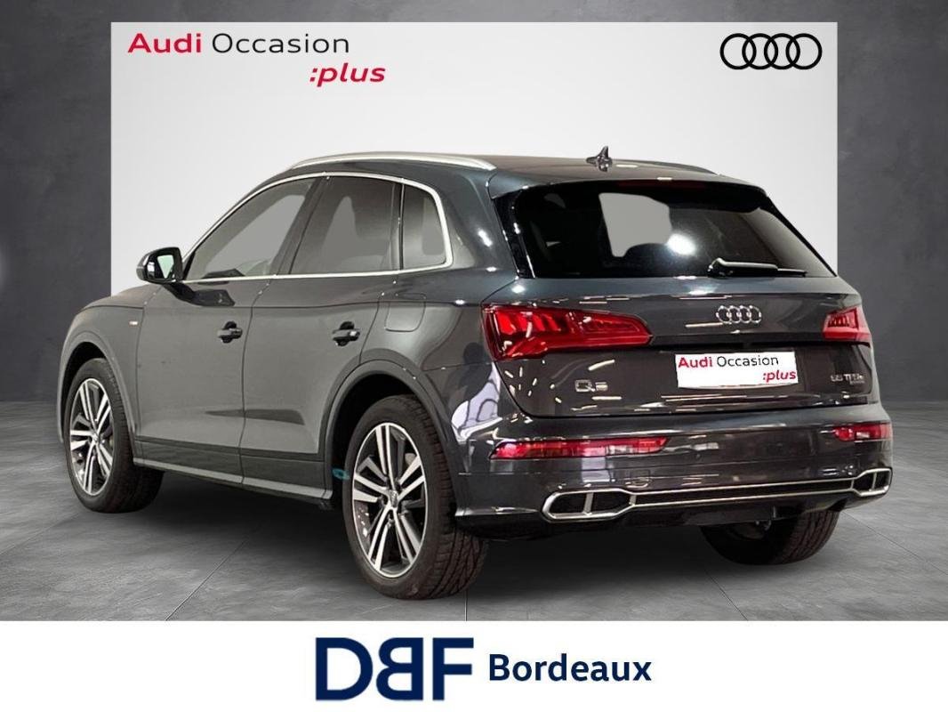 Audi Q5 - Photo 2