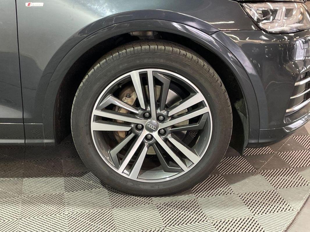 Audi Q5 - Photo 22
