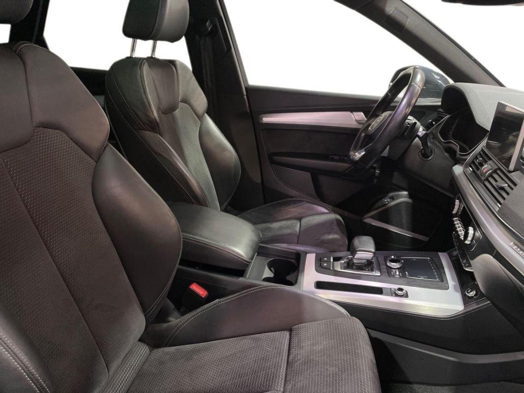 Audi Q5 - Photo 9