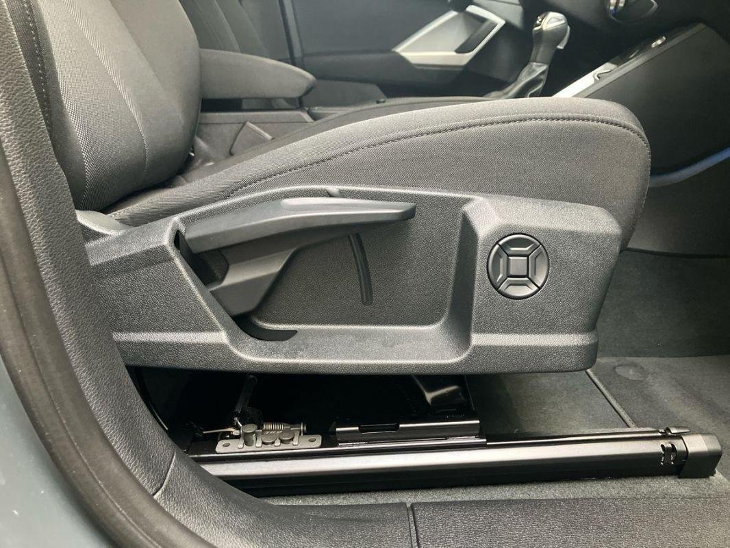 Audi Q3 - Photo 14