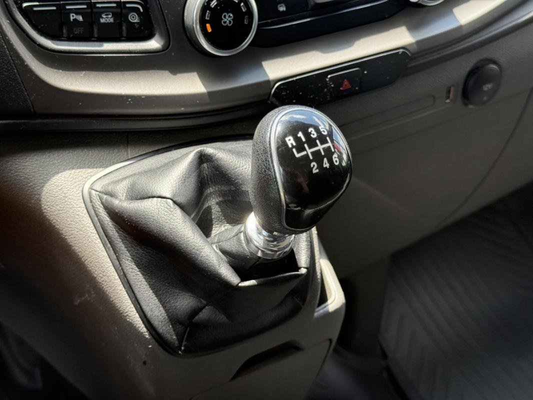 Ford Transit Custom Fourgon - Photo 13