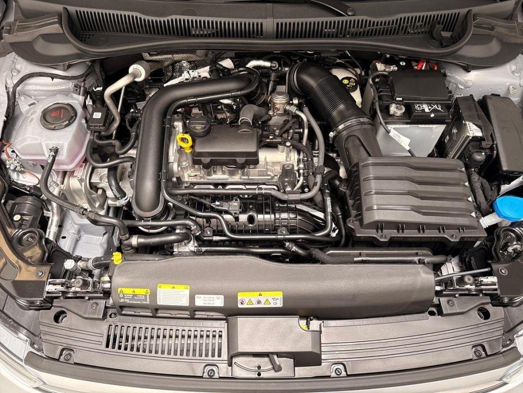 Volkswagen Polo - Photo 22