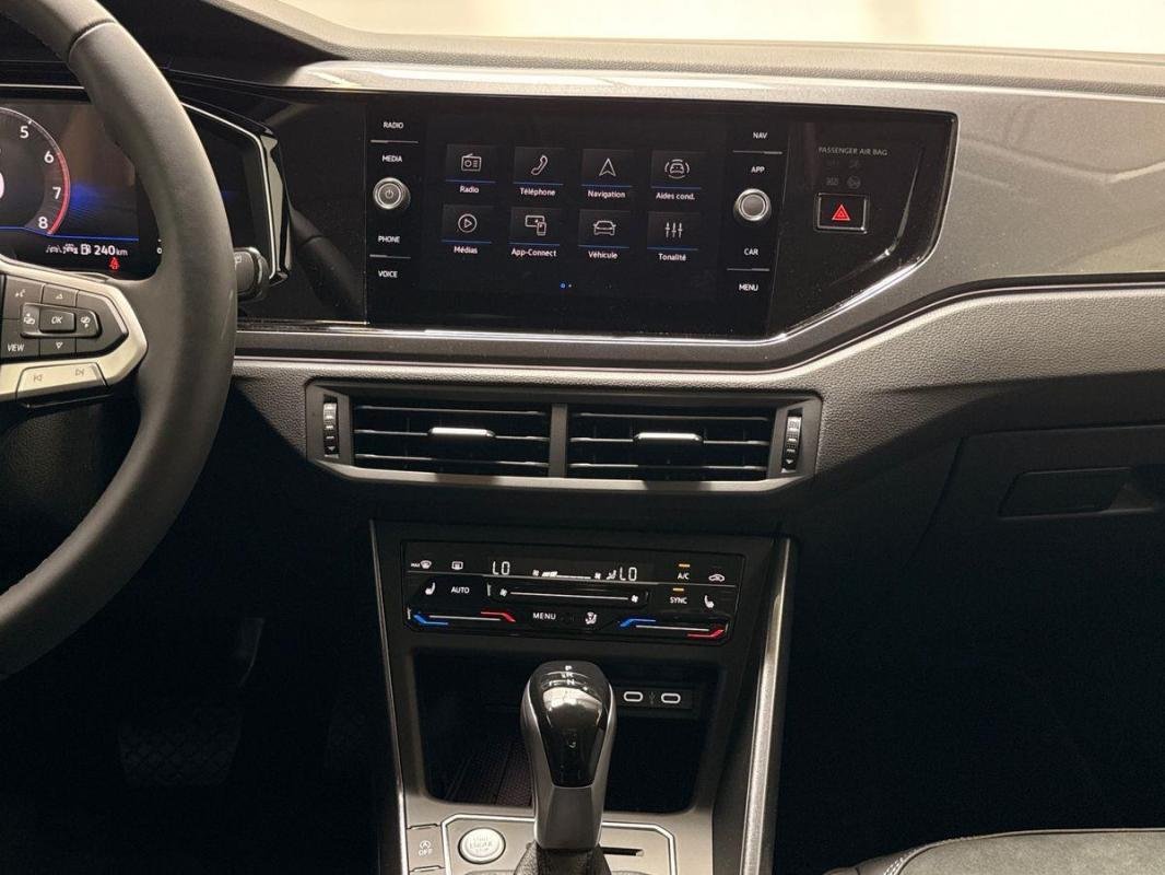Volkswagen Polo - Photo 34