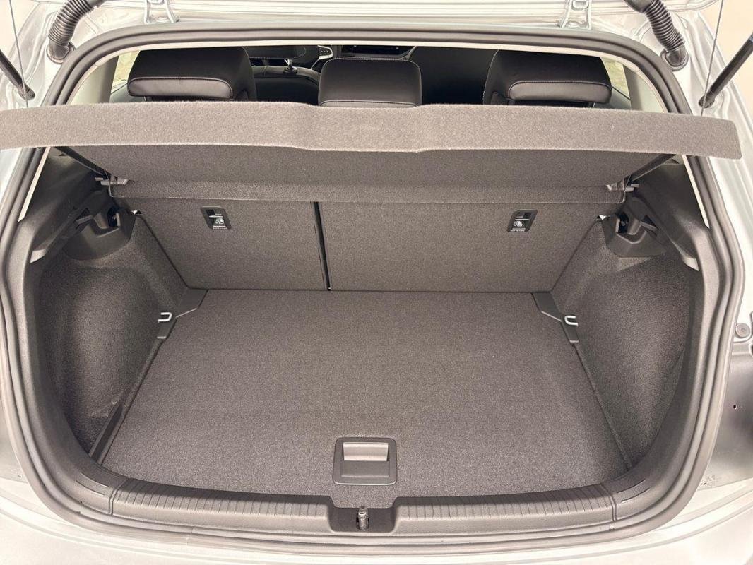 Volkswagen Polo - Photo 20