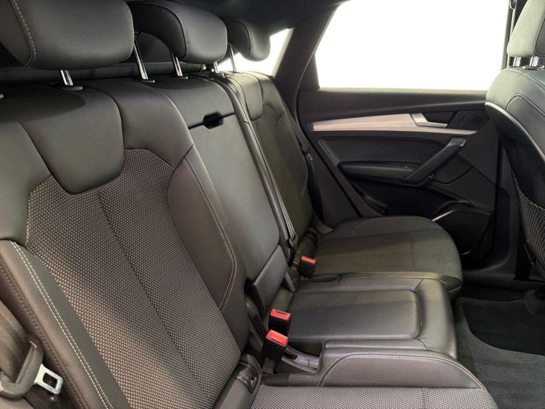 Audi Q5 Sportback - Photo 23