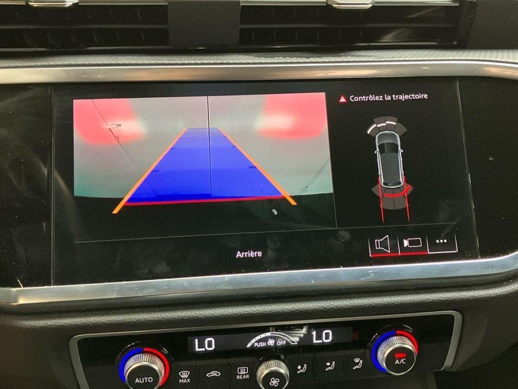 Audi Q3 - Photo 18