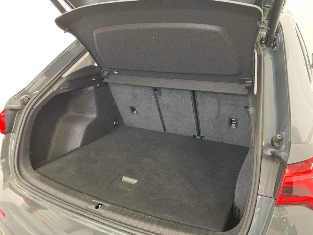 Audi Q3 - Photo 32