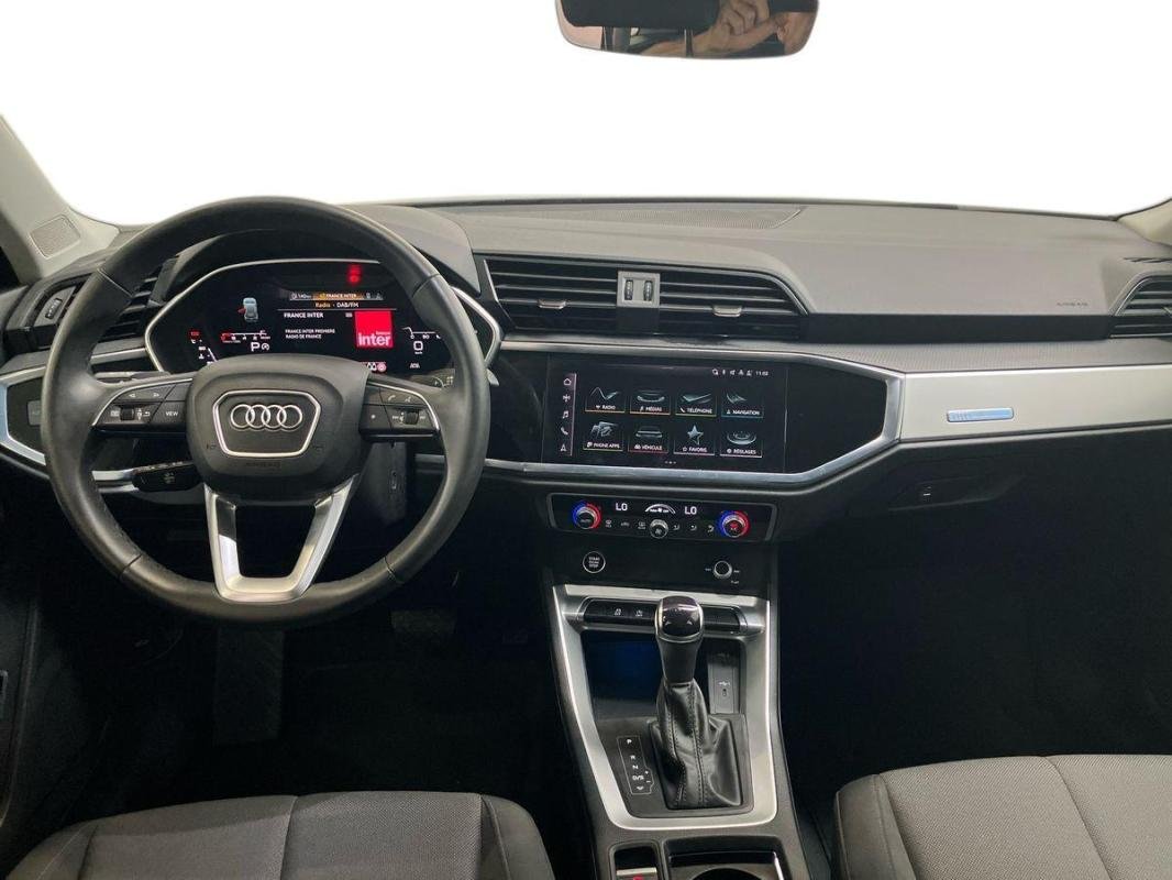 Audi Q3 - Photo 8