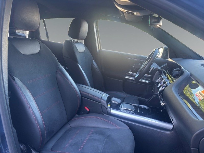 Mercedes Gla - Photo 15