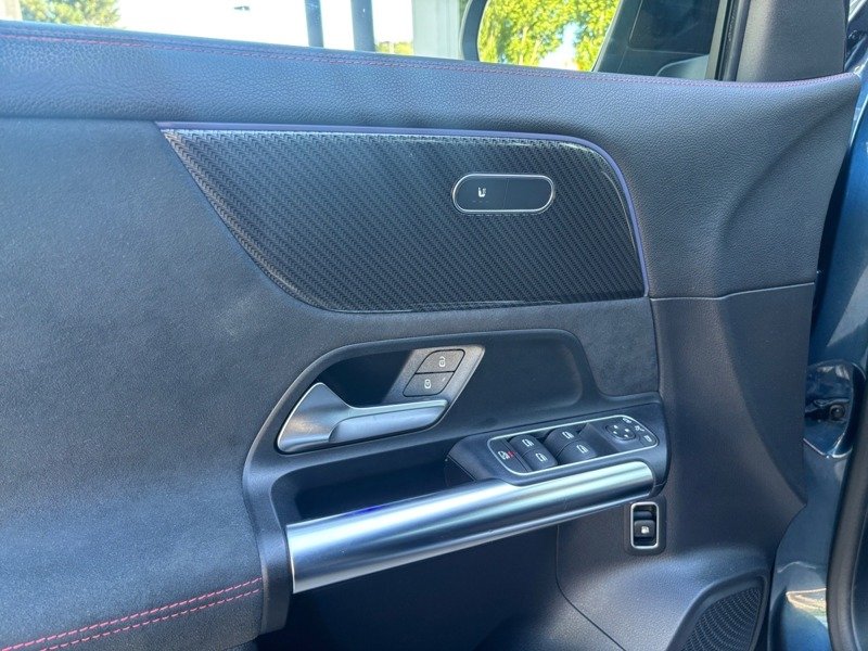 Mercedes Gla - Photo 18