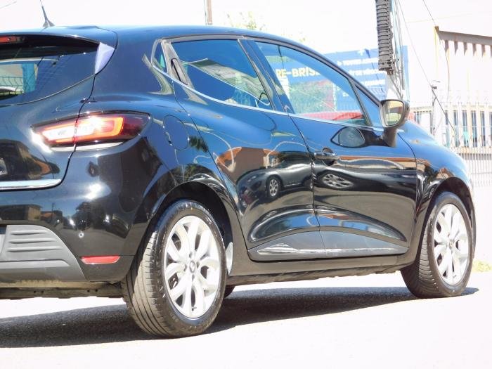Renault Clio - Photo 9