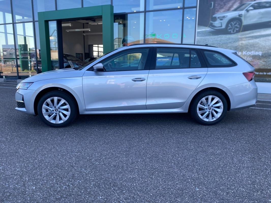 Skoda Octavia - Photo 2