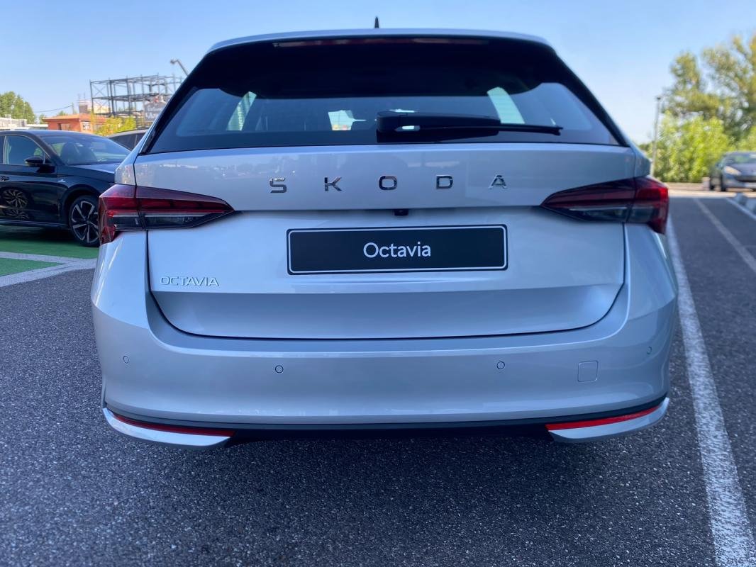 Skoda Octavia - Photo 4