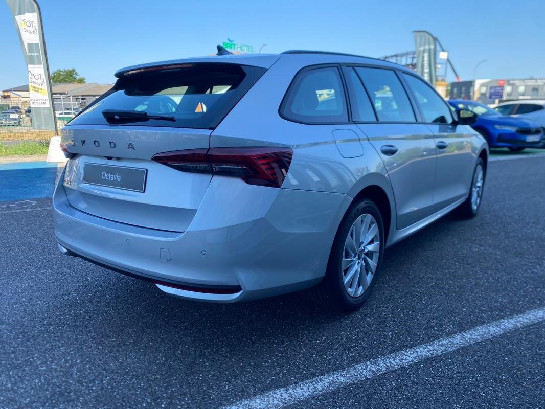 Skoda Octavia - Photo 5
