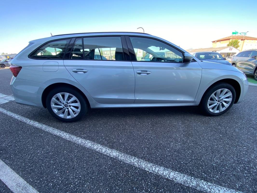 Skoda Octavia - Photo 6