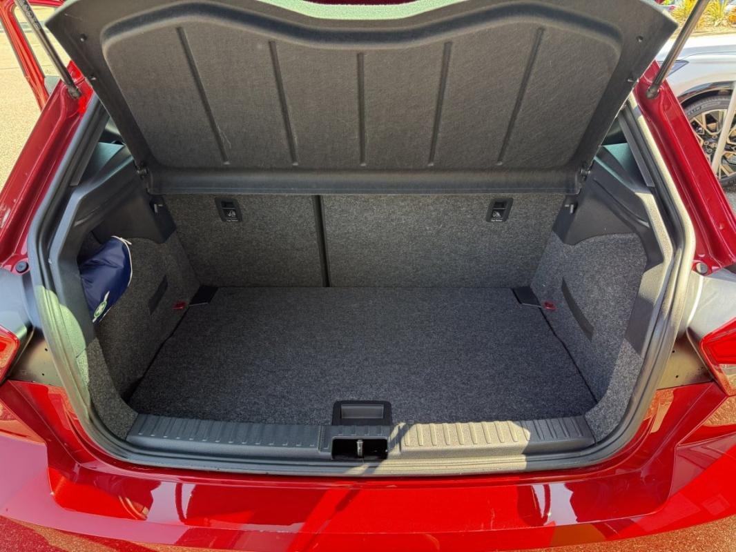 Seat Ibiza - Photo 11