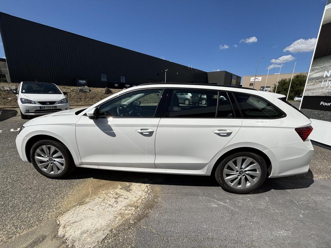 Skoda Octavia - Photo 2