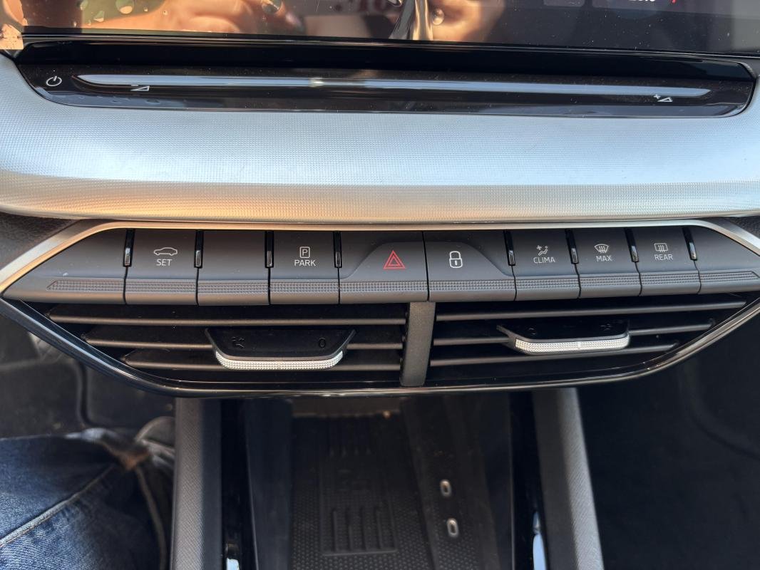 Skoda Octavia - Photo 24