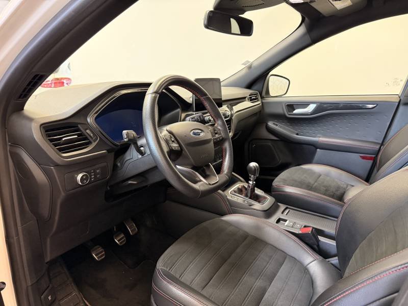 Ford Kuga - Photo 24