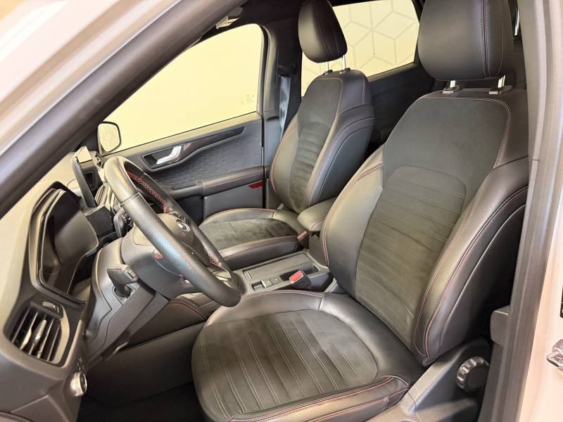 Ford Kuga - Photo 26