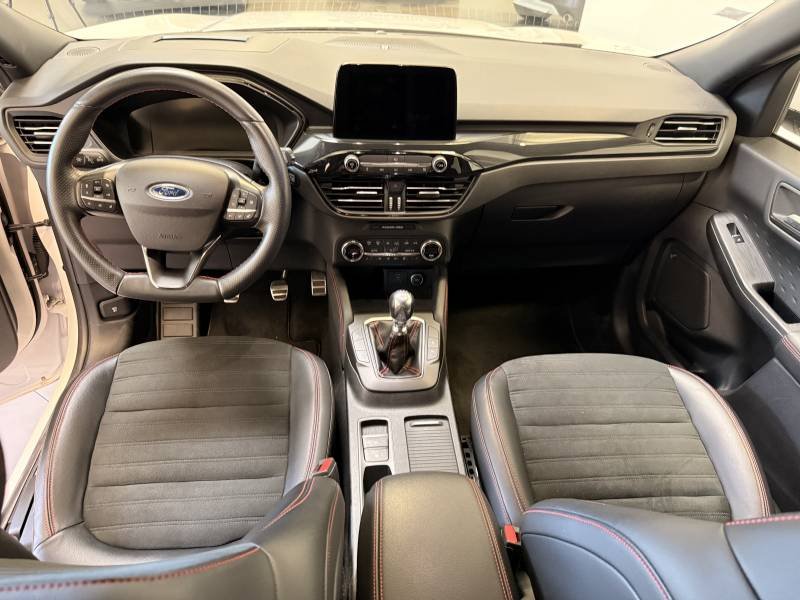 Ford Kuga - Photo 27