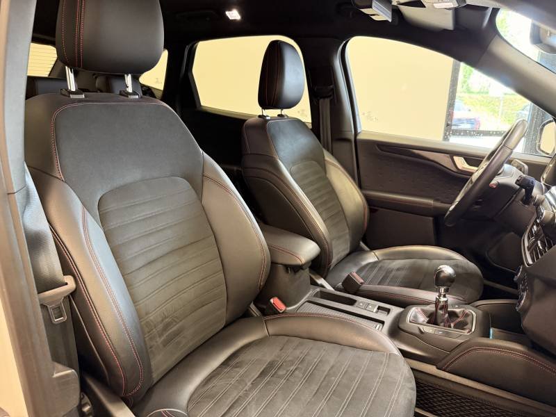 Ford Kuga - Photo 34
