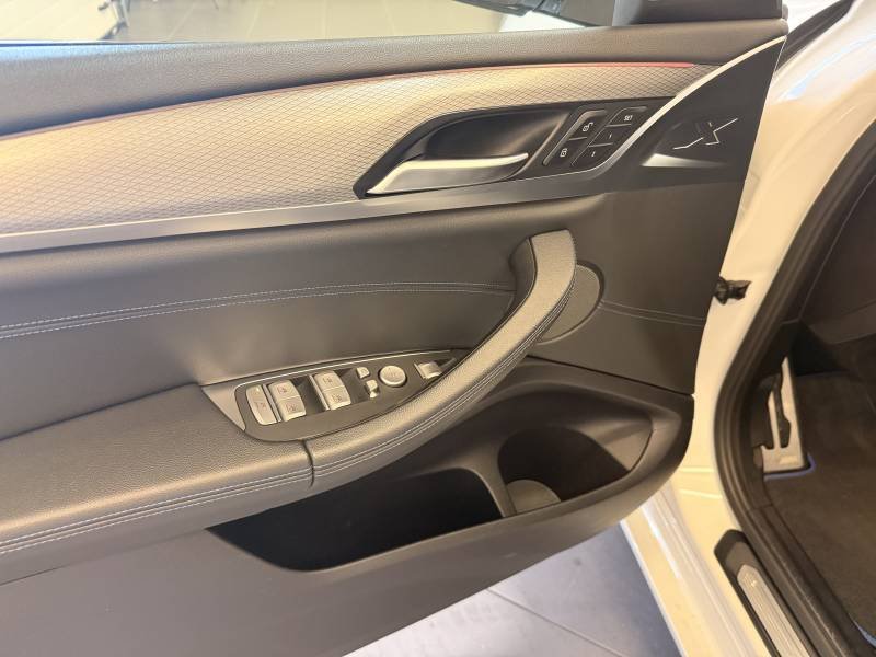 BMW X4 - Photo 11