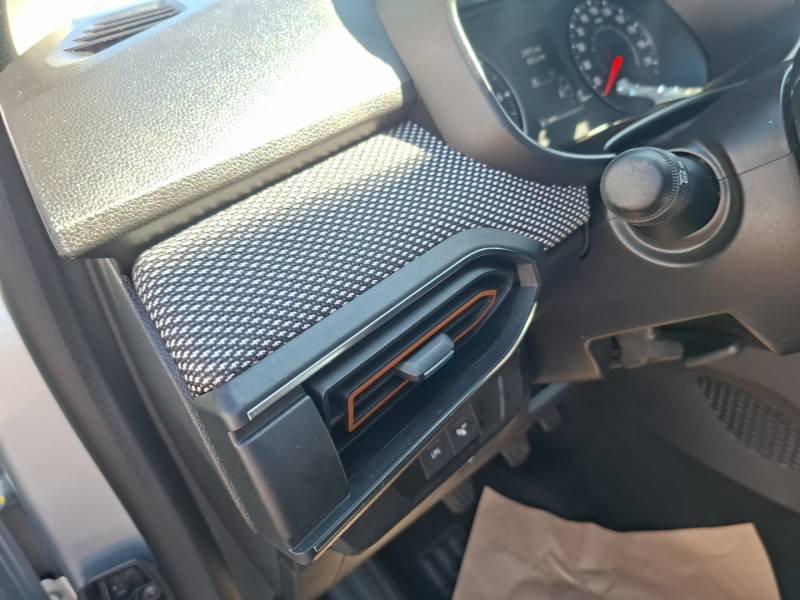 Dacia Sandero - Photo 24