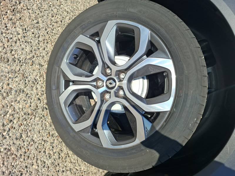 Renault Captur - Photo 11