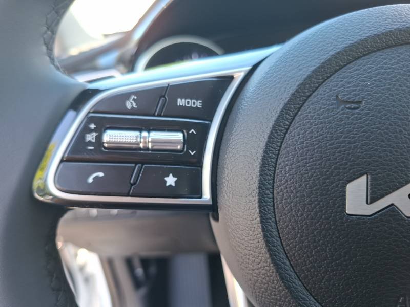 Kia CEED - Photo 31