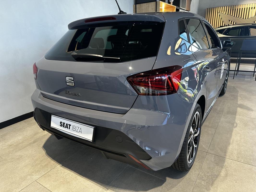 Seat Ibiza - Photo 6