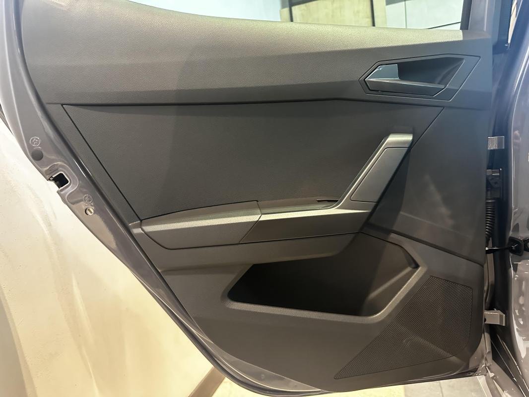 Seat Ibiza - Photo 10