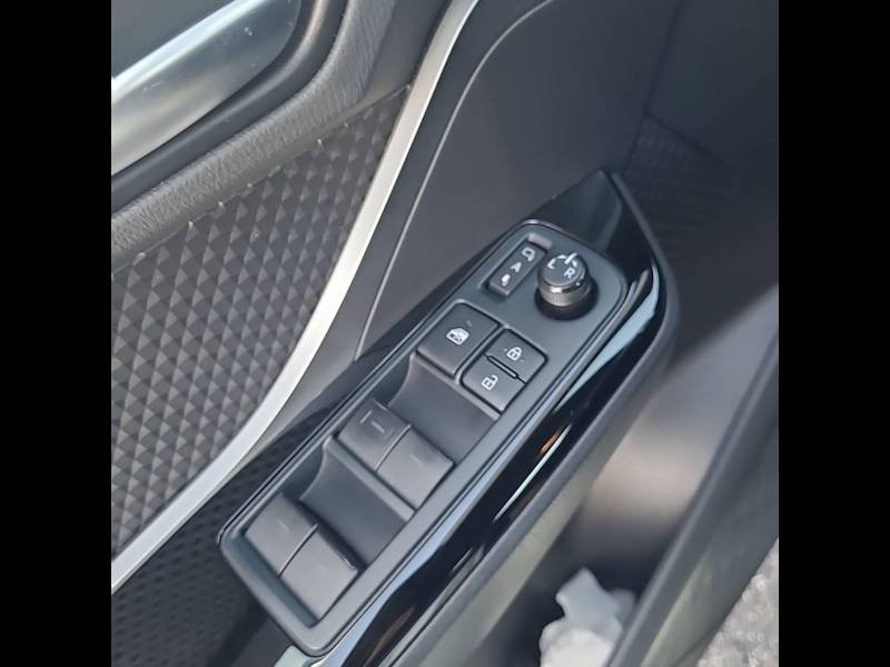 Toyota C-HR - Photo 19