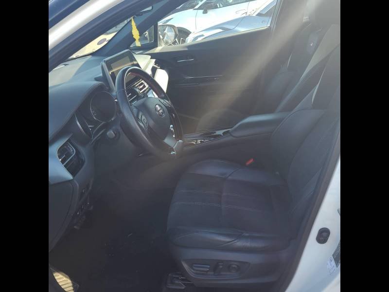 Toyota C-HR - Photo 10
