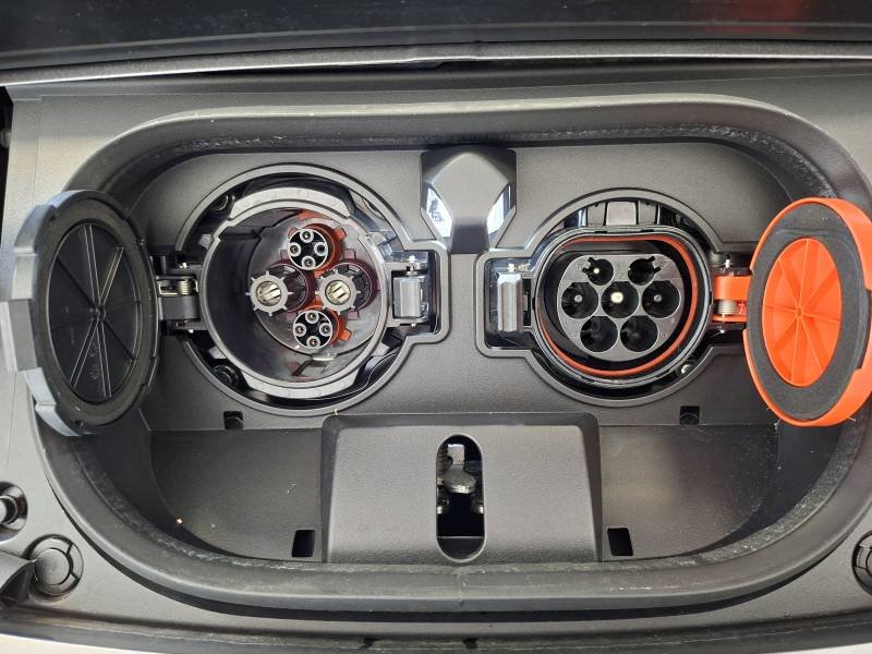 Nissan Leaf - Photo 44
