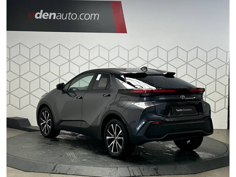 Toyota C-HR - Photo 2
