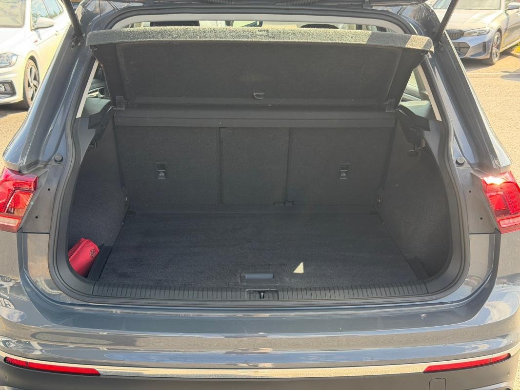 Volkswagen Tiguan - Photo 17