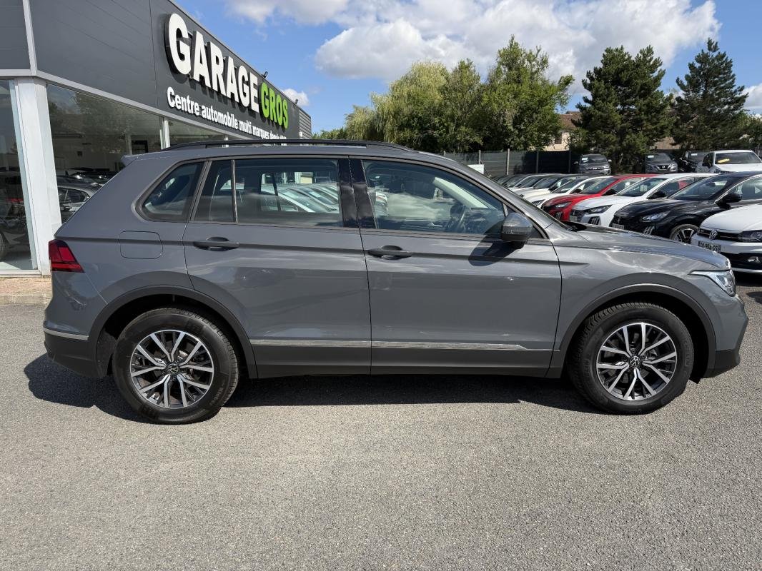 Volkswagen Tiguan - Photo 4