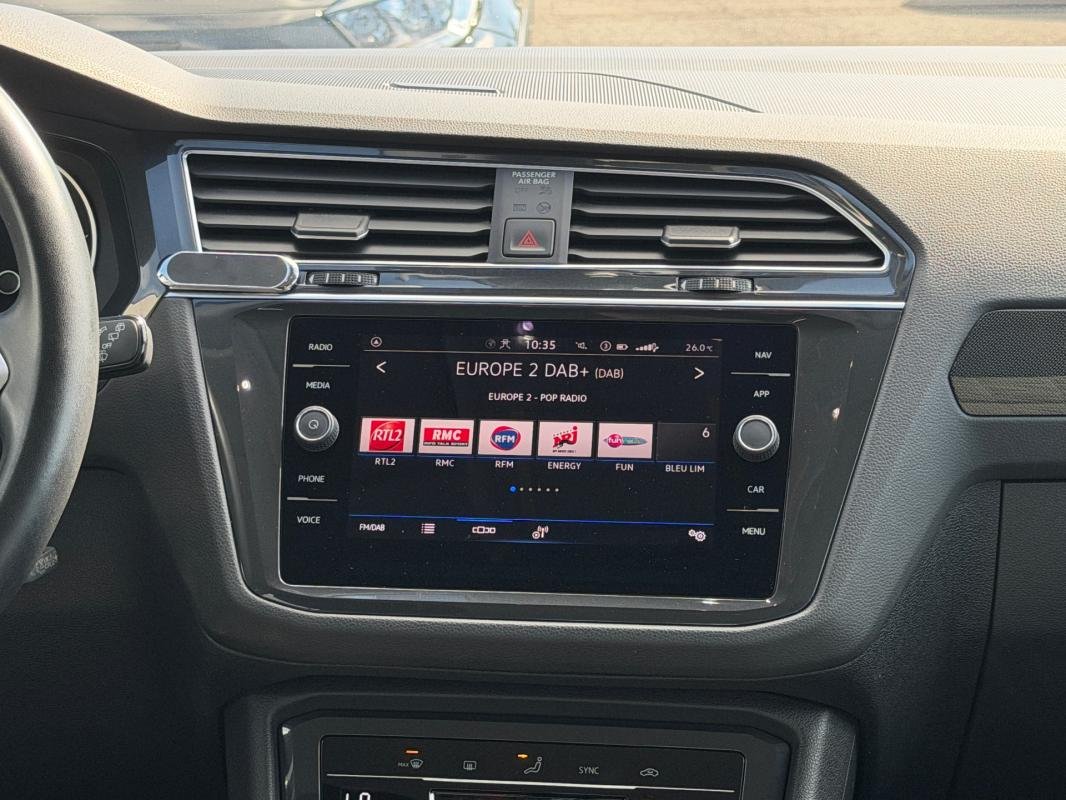 Volkswagen Tiguan - Photo 9