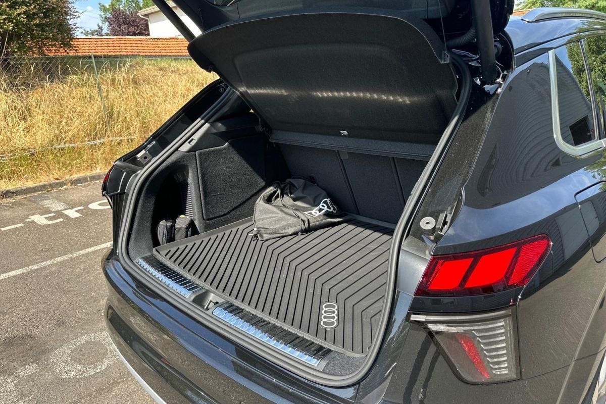 Audi Q3 - Photo 13