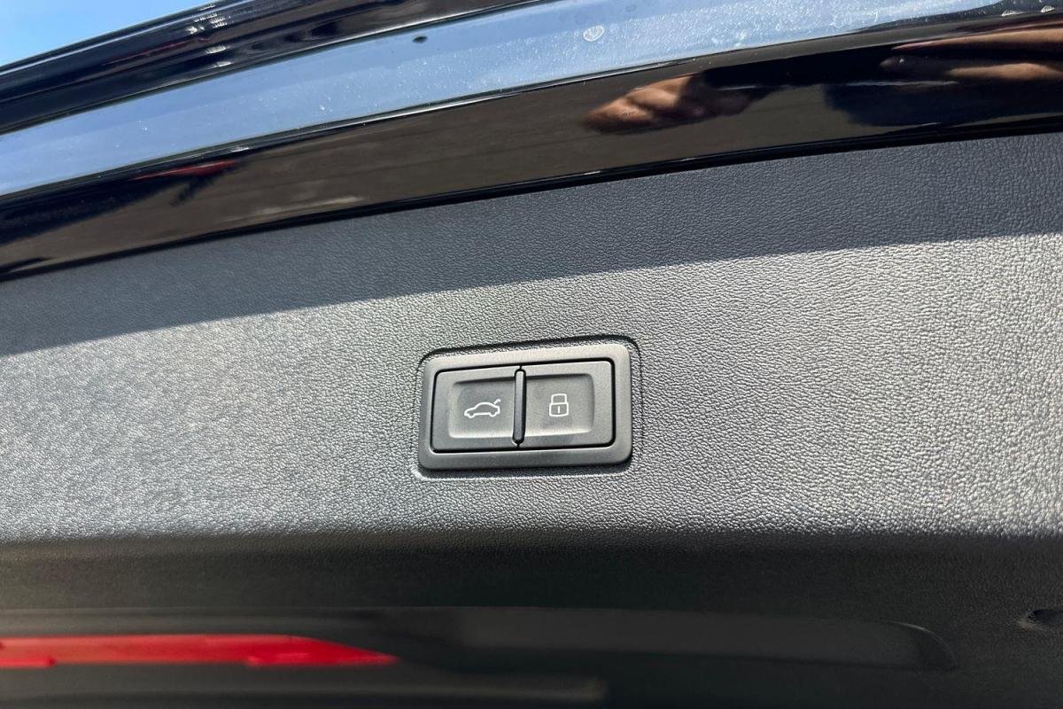 Audi Q3 - Photo 14