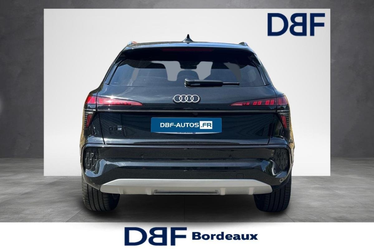 Audi Q3 - Photo 15