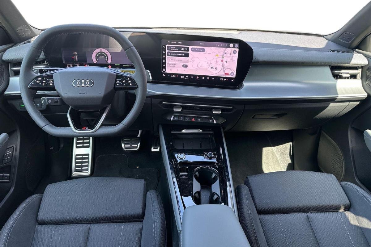 Audi Q3 - Photo 19