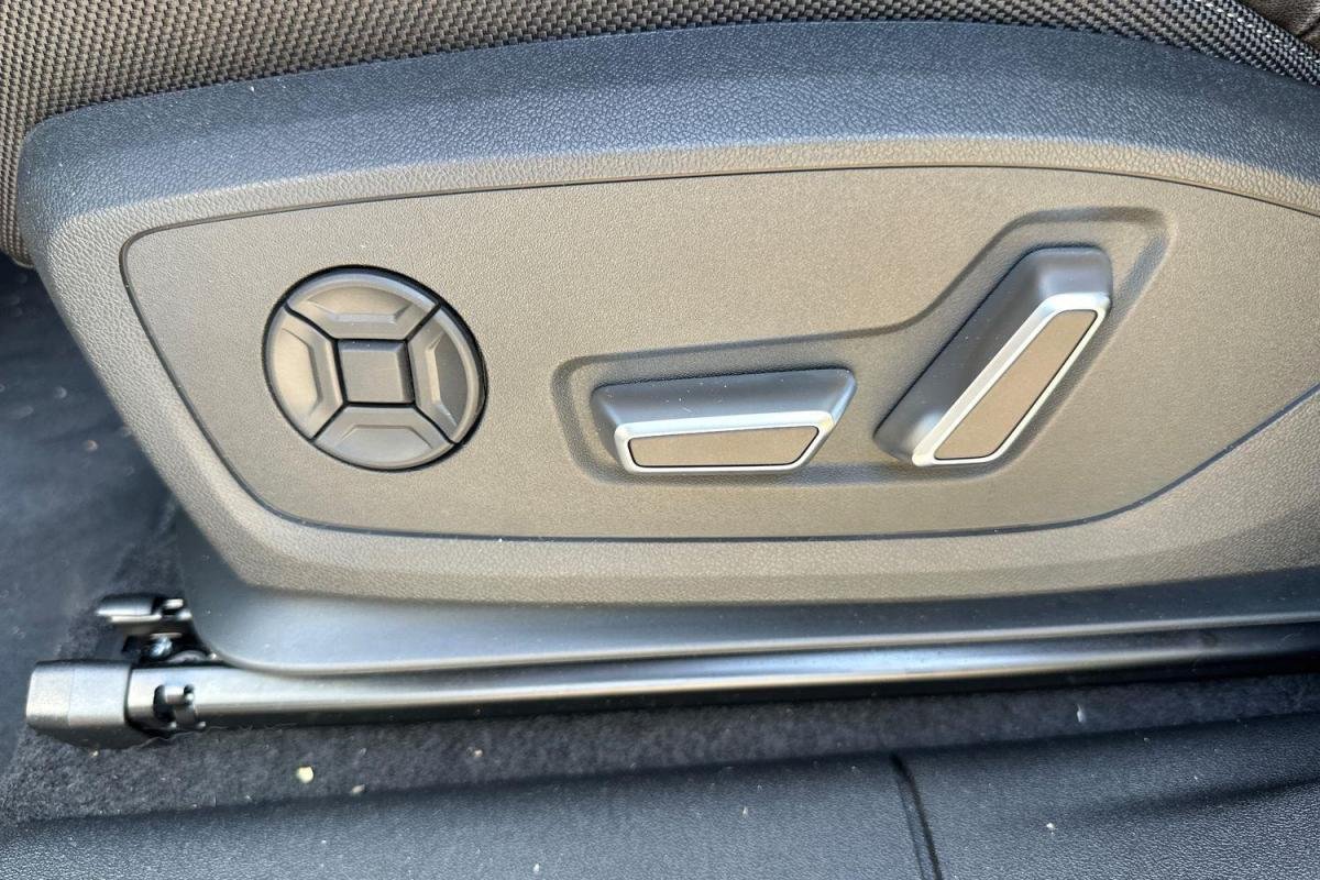 Audi Q3 - Photo 24
