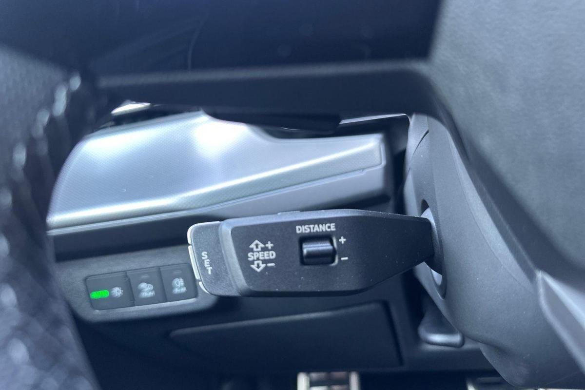 Audi Q3 - Photo 31