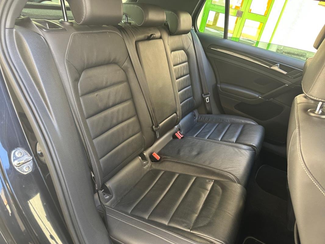 Volkswagen Golf - Photo 17