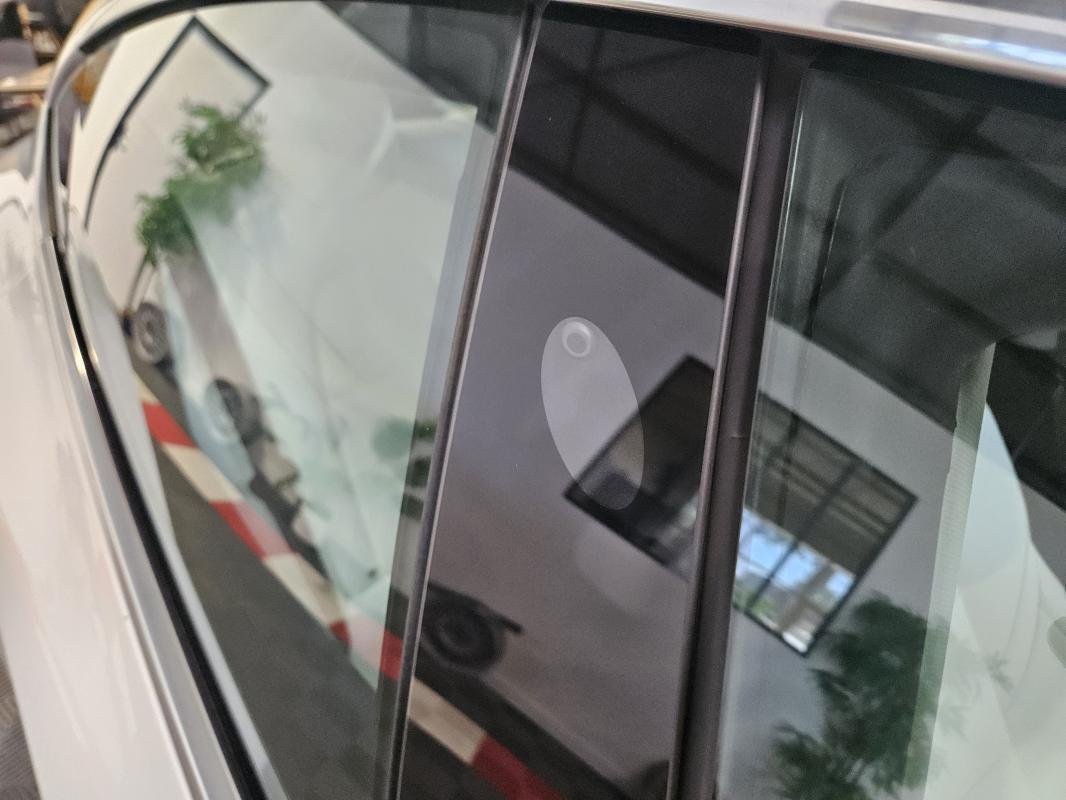 Tesla Model 3 - Photo 23