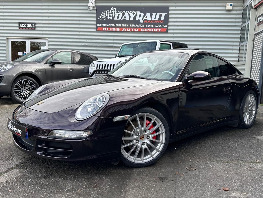 Porsche 911 - Photo 1