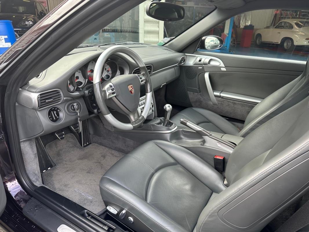 Porsche 911 - Photo 6