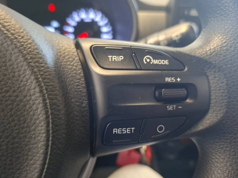 Kia Picanto - Photo 15